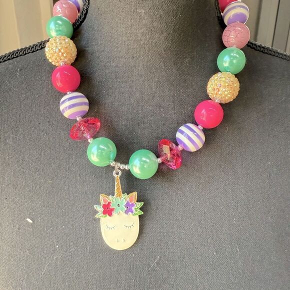 Unicorn pastel colored bubble gum necklace EUC - Picture 4 of 8